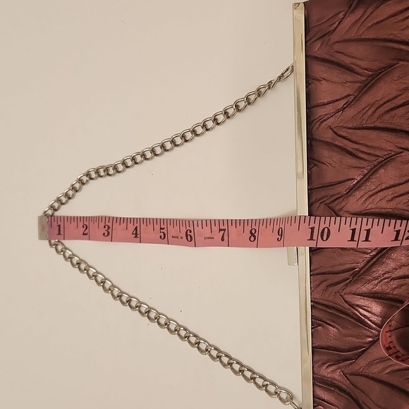 Jessica McClintock Women's Shimmer Burgandy/Rust Crinkle Envelope Purse - Picture 6 of 15